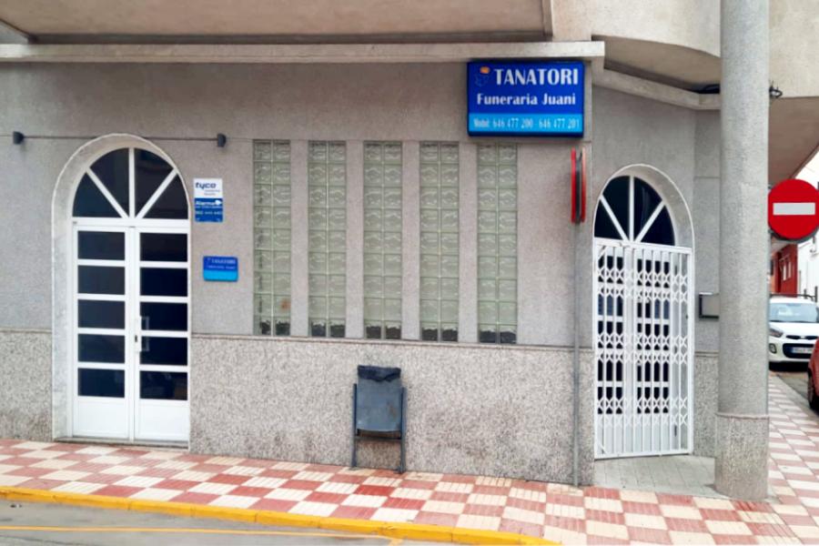 Tanatorio Tavernes Exterior.jpg